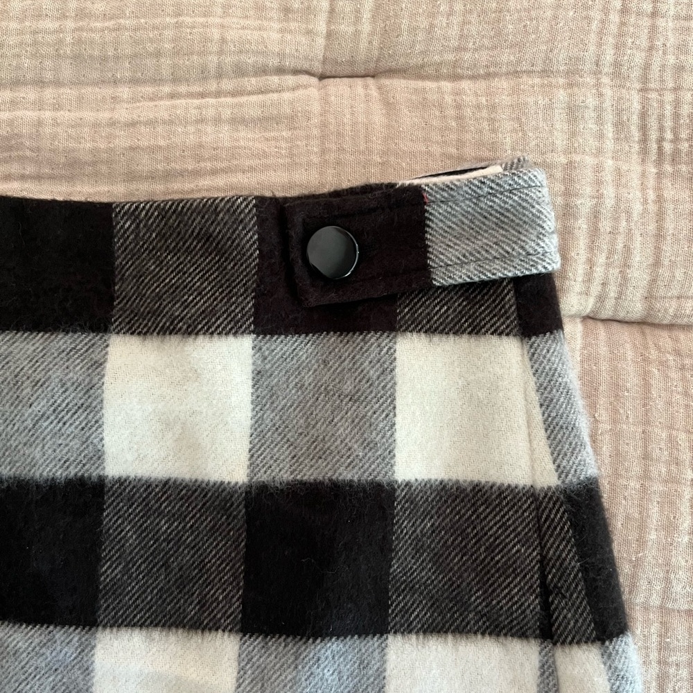 NWT LOFT Buffalo Plaid Wool-Blend Shift Skirt - Picture 4 of 11